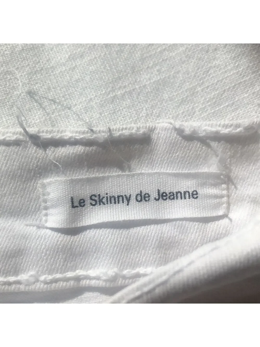 Le Skinny De Jeane Blanc White Distressed Jeans by Frame Denim Size 27